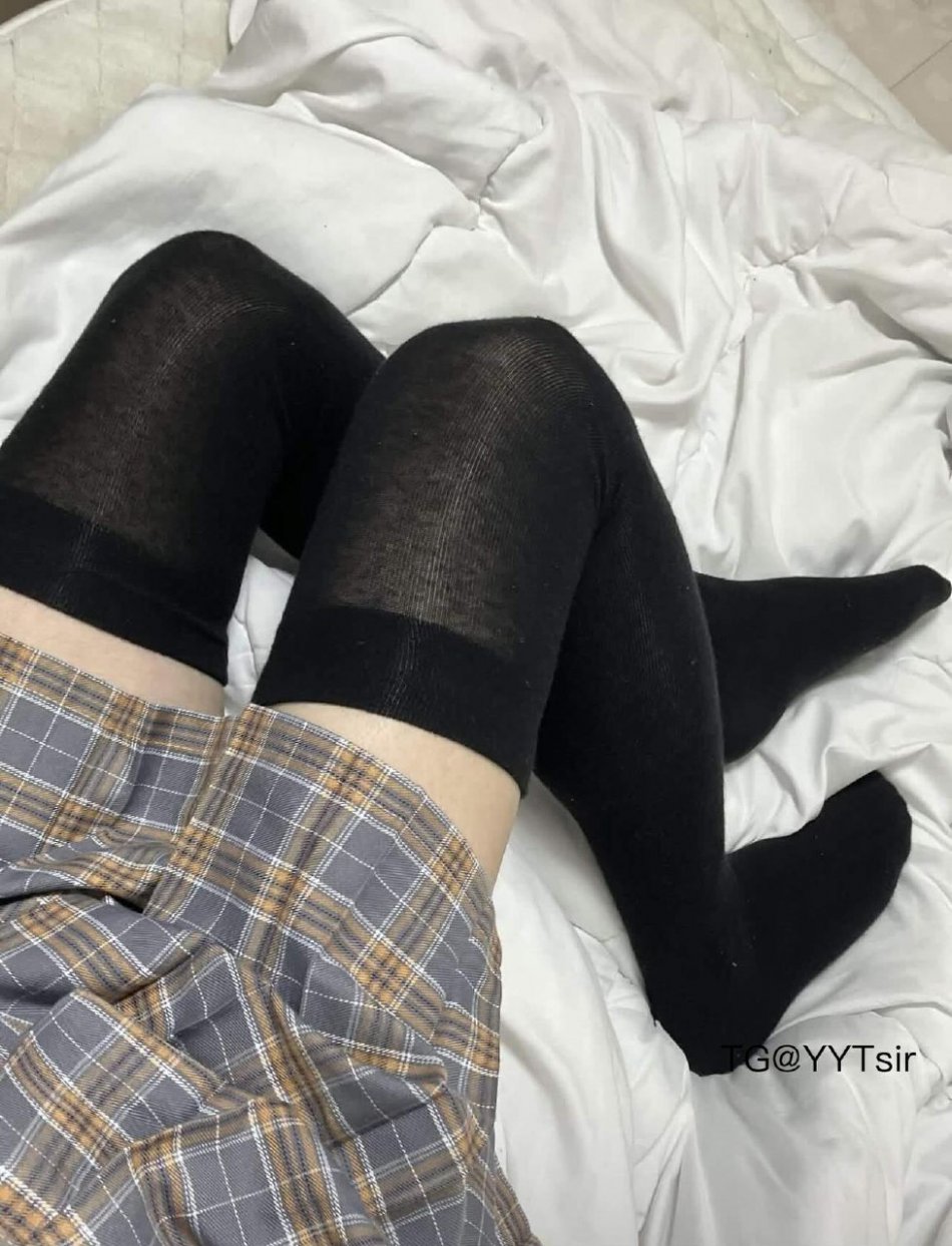 你的小奶猫 2025-12-08 01:12:26 累了累了😭