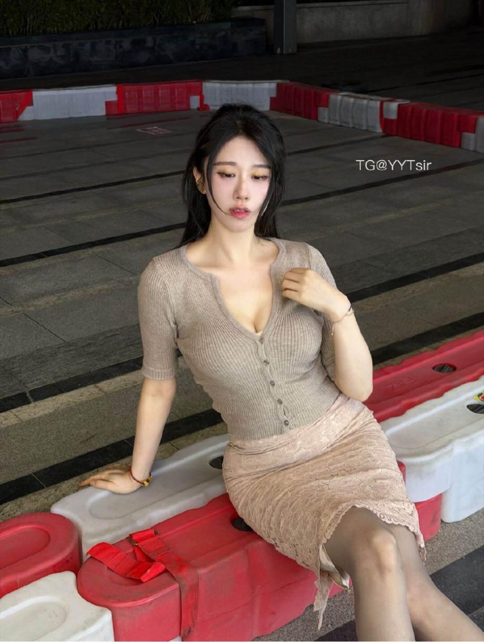 轩子巨2兔 2025-12-08 17:42:29 挤挤还是有的 我说的是库存