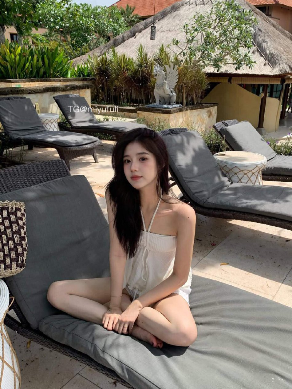 小小鲨余 2025-12-09 14:36:04 you are my sunshine☀️