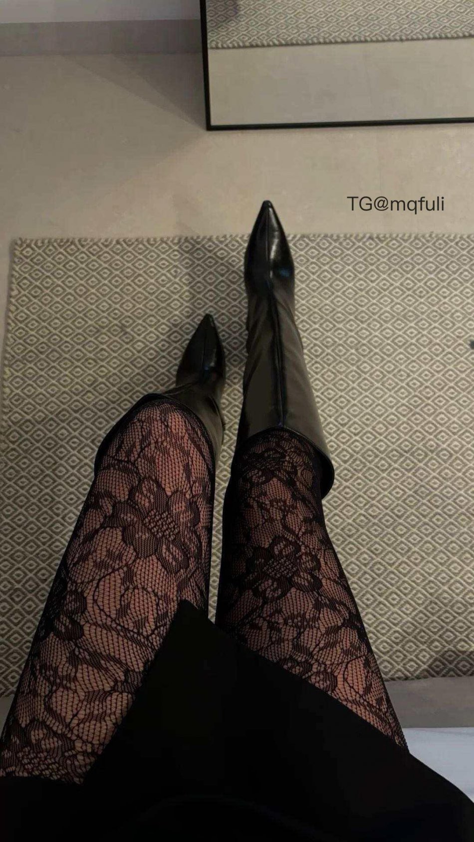 飞飞来了 2025-12-11 14:03:21 这个月圣诞🎄➕跨年 第1张