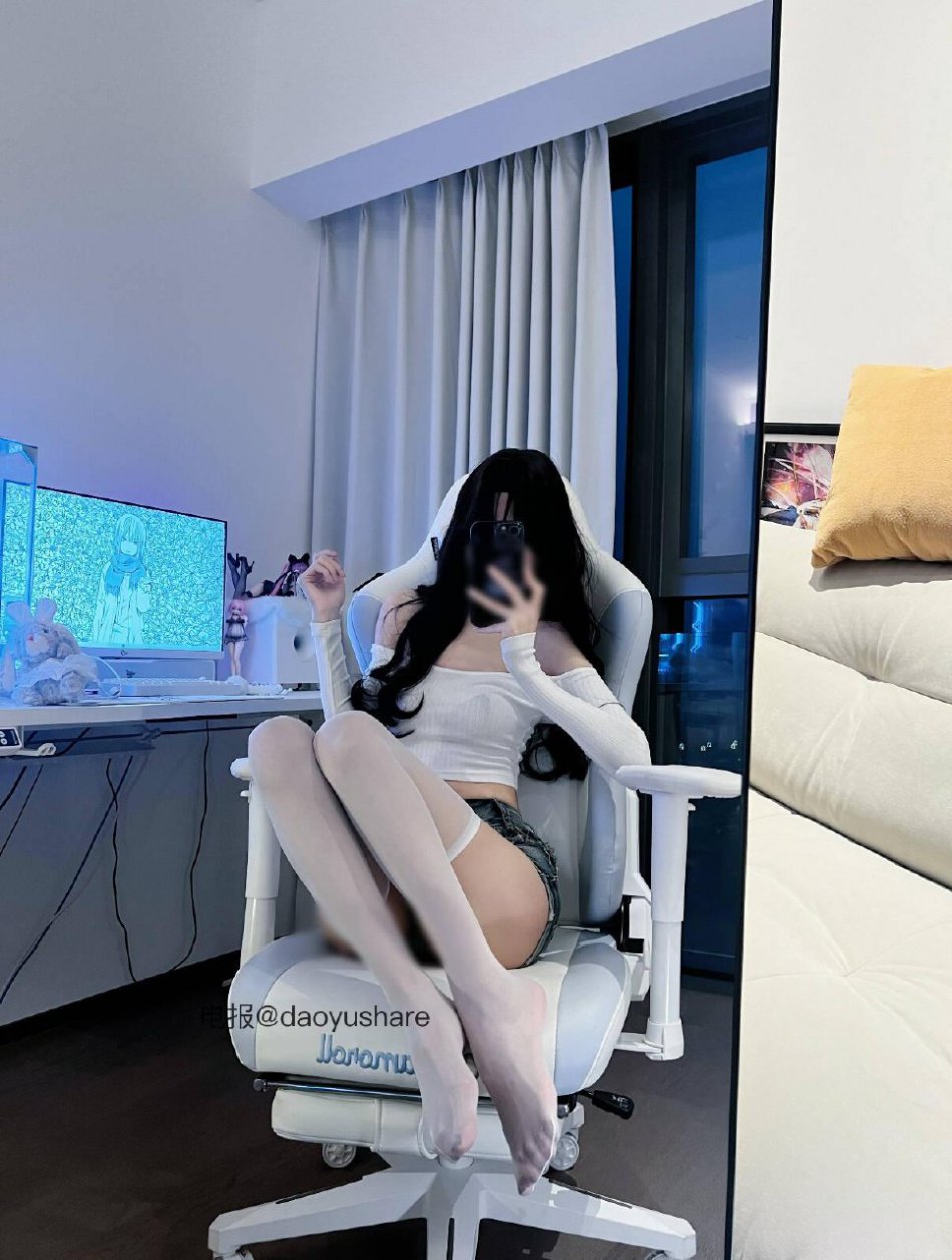 小奈酱 2025-12-11 22:50:36 宝宝，上号是我