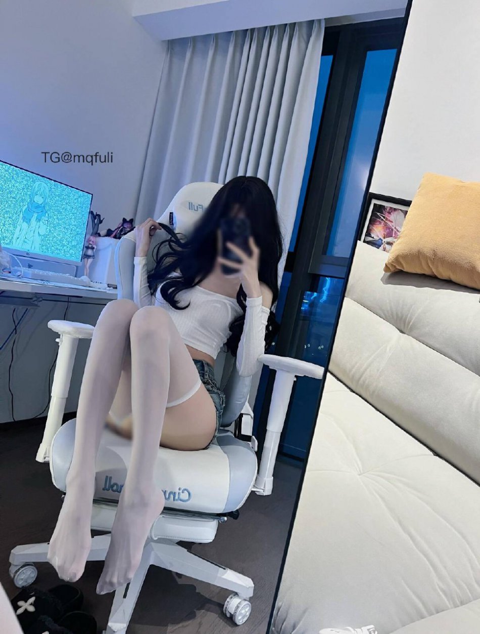 小奈酱 2025-12-11 22:50:36 宝宝，上号是我