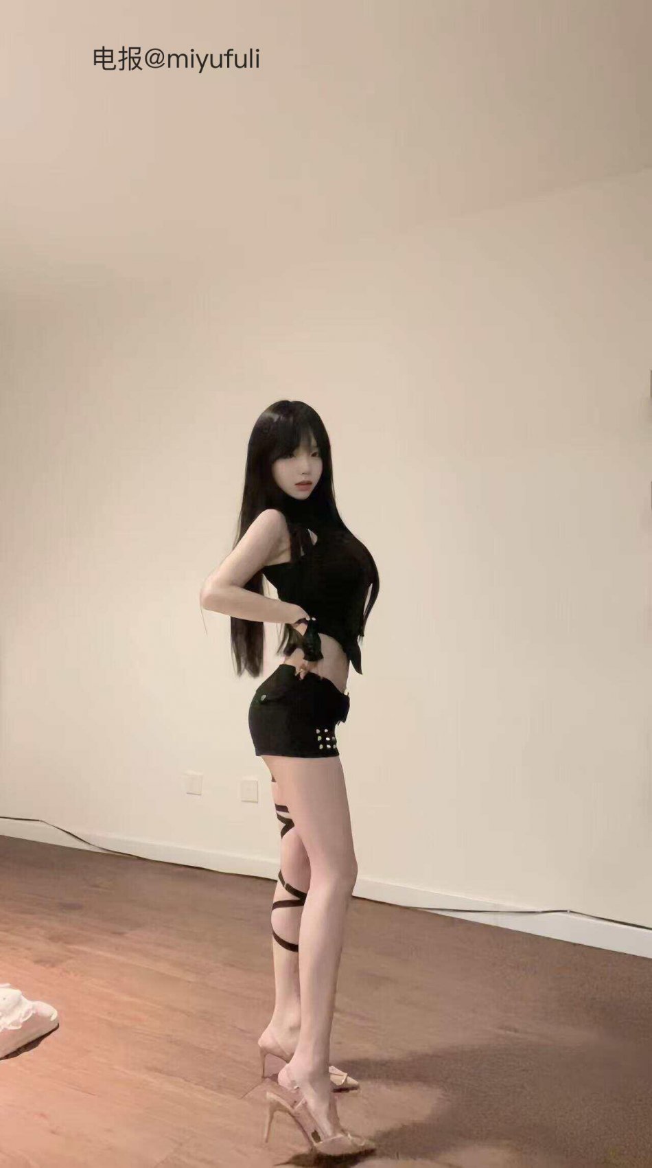 童锣烧 2025-12-13 10:53:11 讲永远太假了记住这一帧就好了