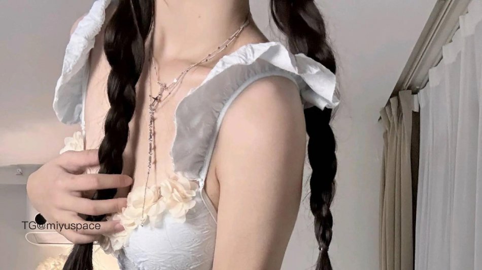 小熊大王 2025-12-14 23:28:25 想妈妈了给我打电话