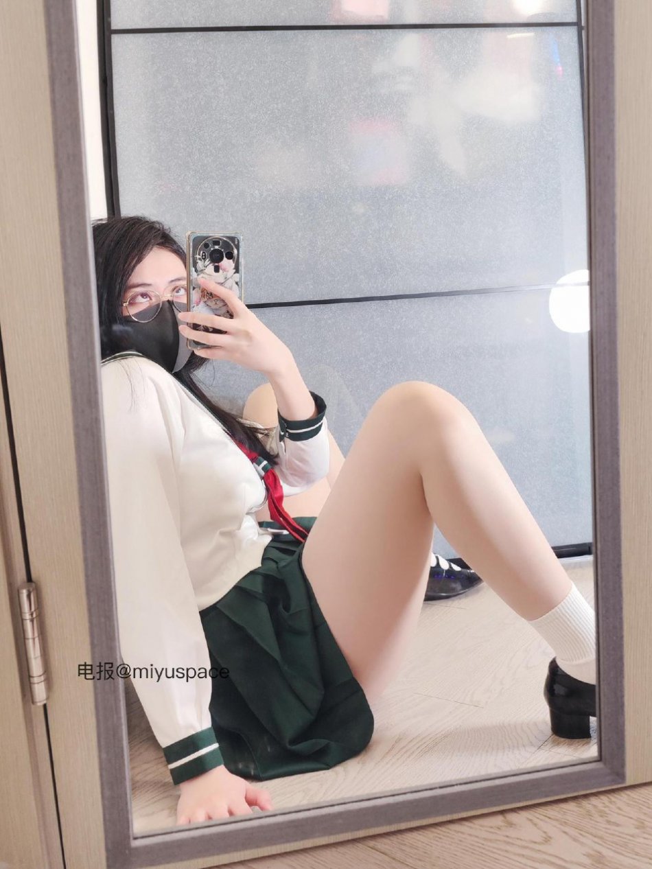 Naimi奶咪 2025-12-15 15:59:33 在我这里你可以只做自己