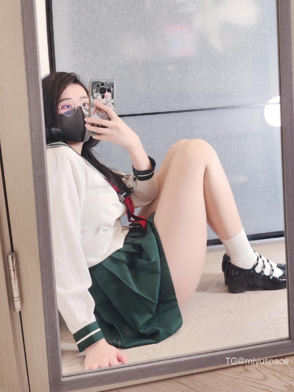 Naimi奶咪 2025-12-15 15:59:33 在我这里你可以只做自己