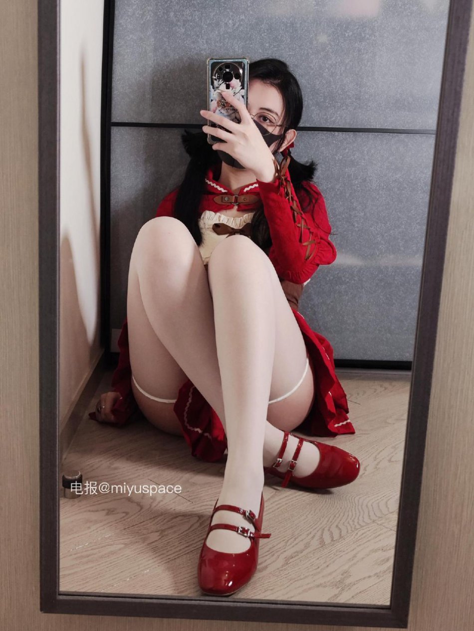 Naimi奶咪 2025-12-15 16:10:25 鸭梨太大记得愉悦自己