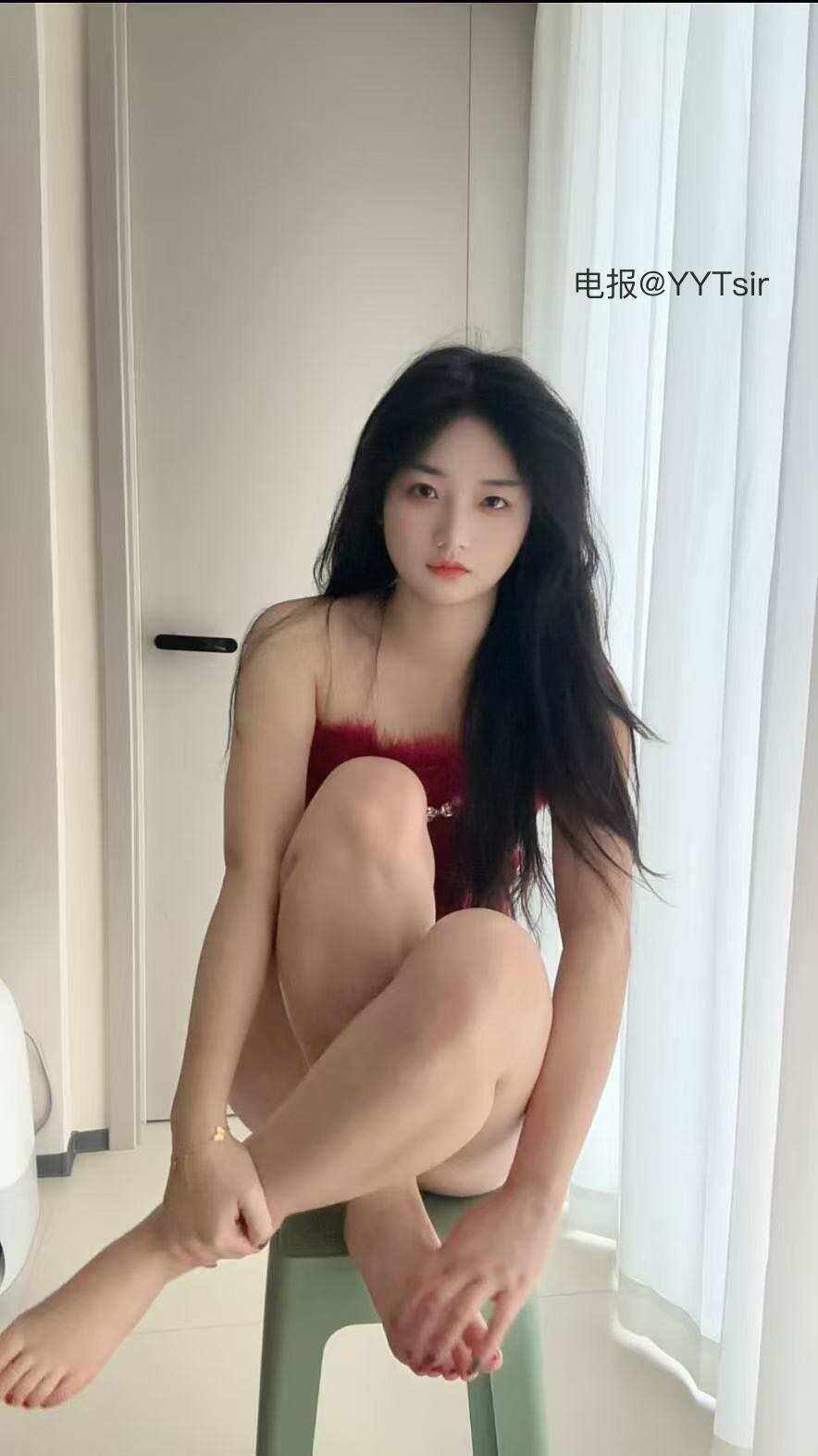 九斤明哥 2025-12-15 17:23:14 我喜欢任何一个我