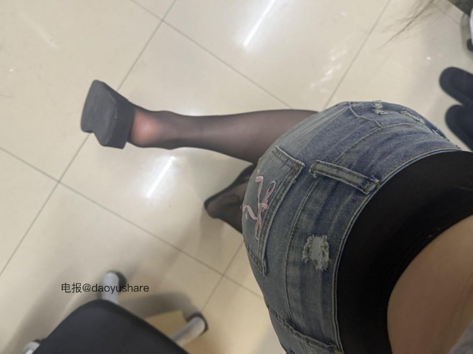 呆呆小羊 2025-12-16 14:12:10 嘿嘿