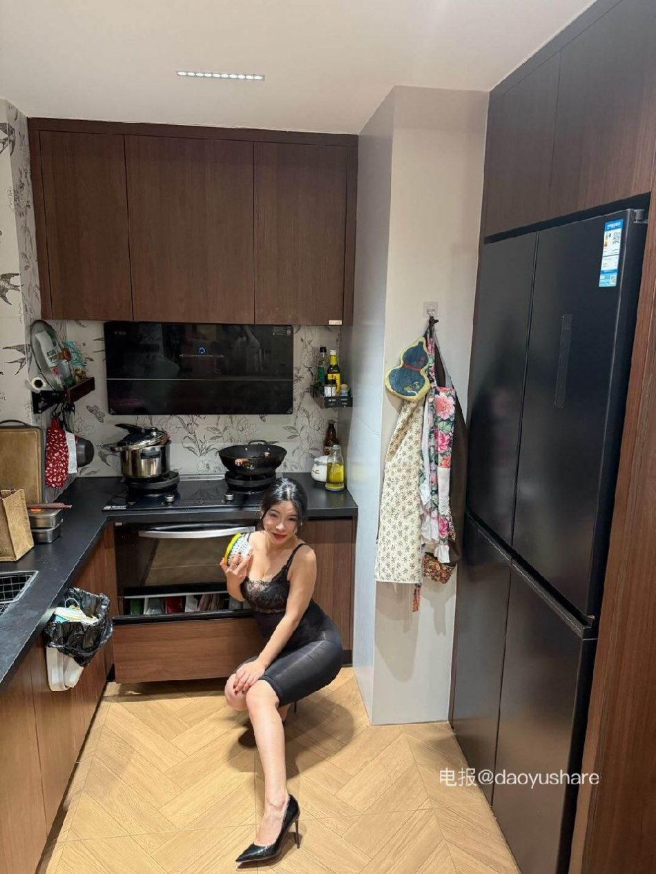 芳姨 2025-12-18 15:19:26 要跟姨姨一起做饭吗