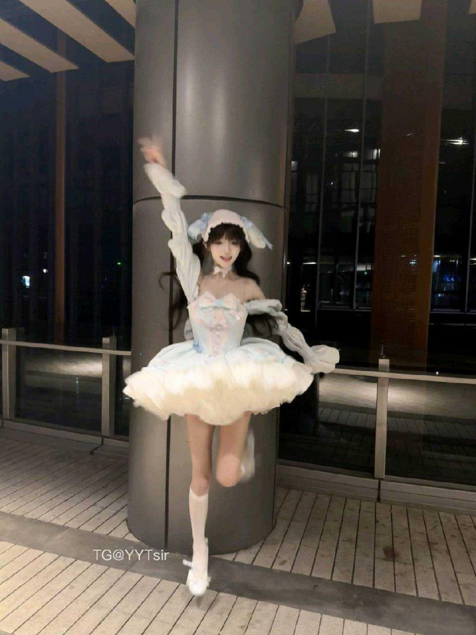 小小静 2025-12-15 10:25:32 文案如诗，字字珠玑 第2张