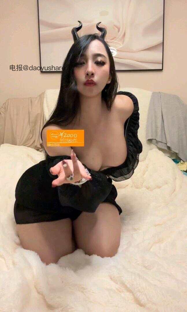 圣母 2025-12-23 19:29:36 我有点饿,有点想,打开外卖点个你 第1张