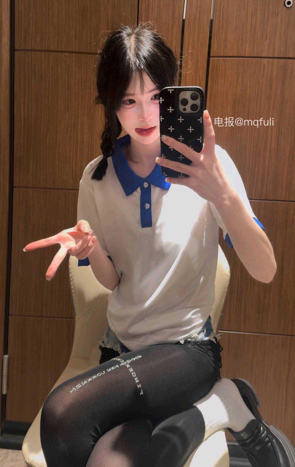 Ck 2025-12-12 15:06:59 校园风 第1张