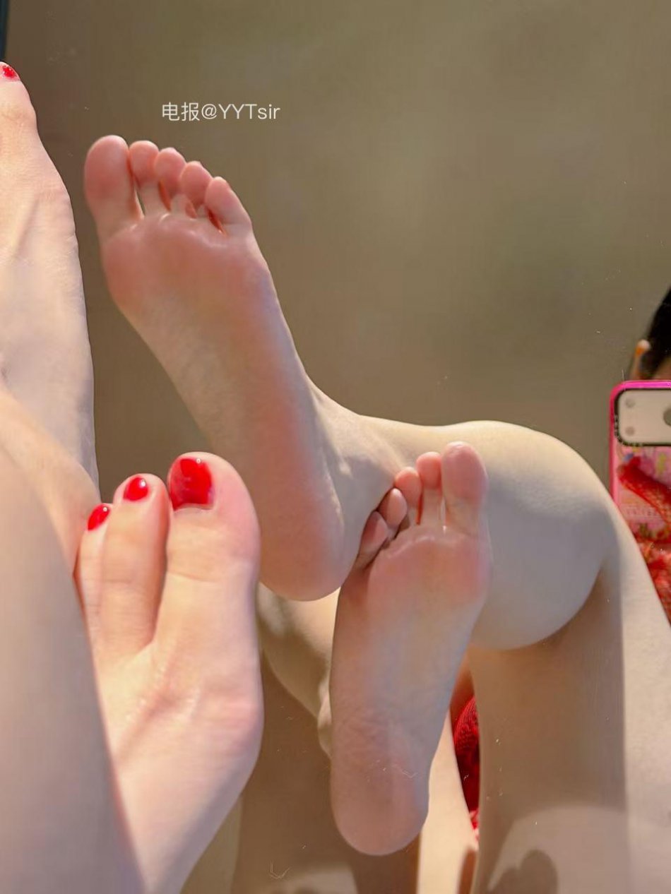 兔头同学tutu 2025-12-27 14:06:46 圣诞限定皮肤 第3张