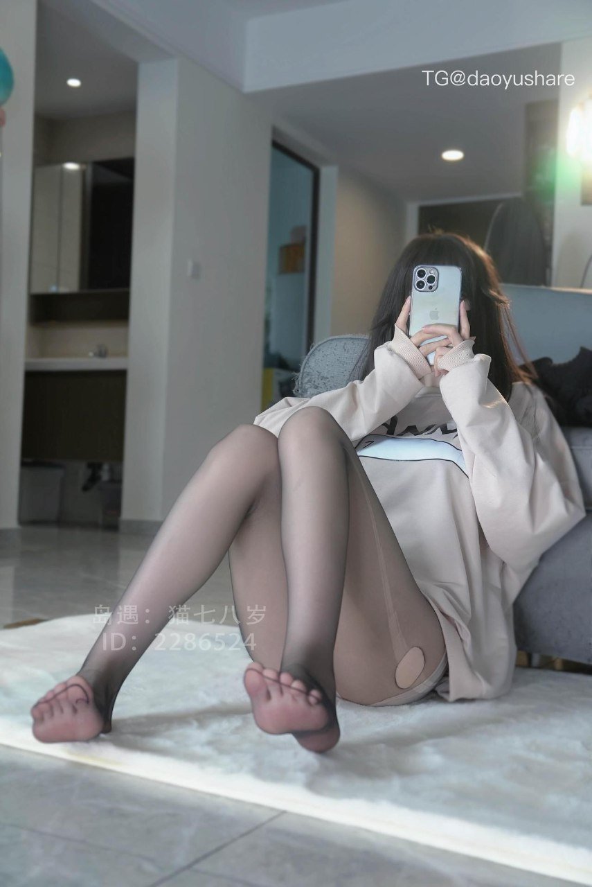 猫七八岁 2025-12-11 16:51:48 今天是牛奶味的猫baby