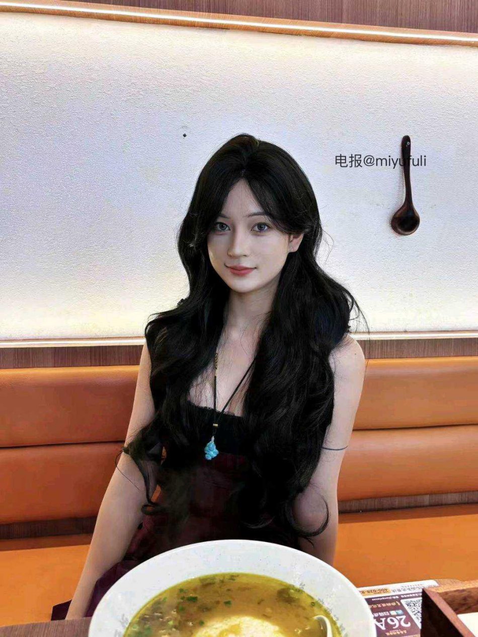 DJ羞羞蛇 2025-12-24 12:44:13 照片 第2张