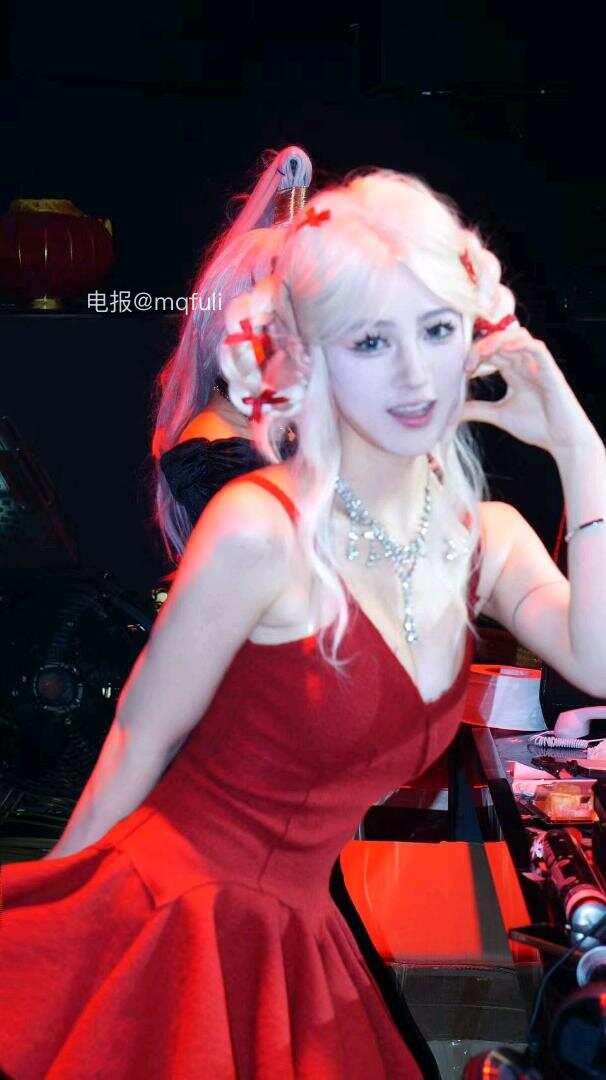 DJ羞羞蛇 2025-12-24 12:38:05 今日份 第2张