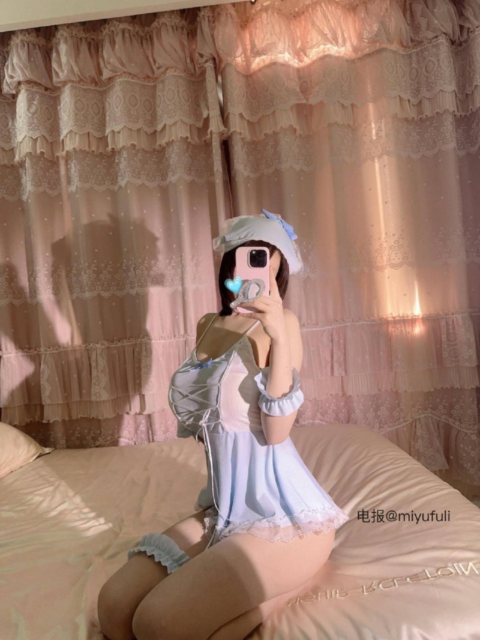 春待月爱 2025-12-26 23:26:11 请尽情吩咐，主人～