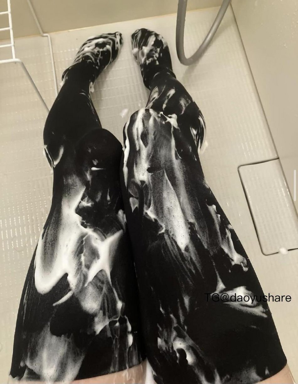 你的小奶猫 2026-01-05 19:41:05 都是泡泡 第2张