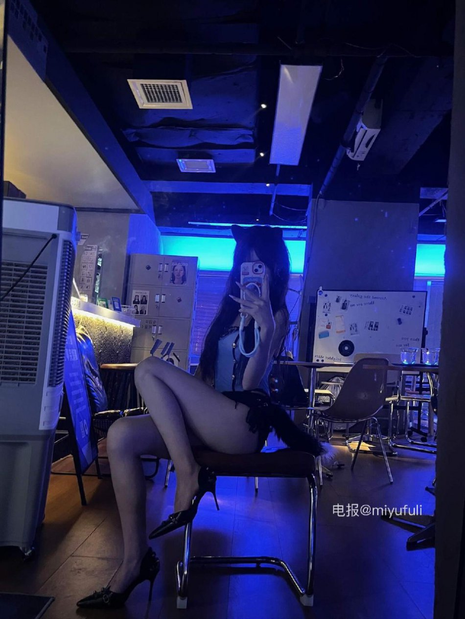 苏琳小娇妻 2026-01-09 00:59:51 黑 第4张