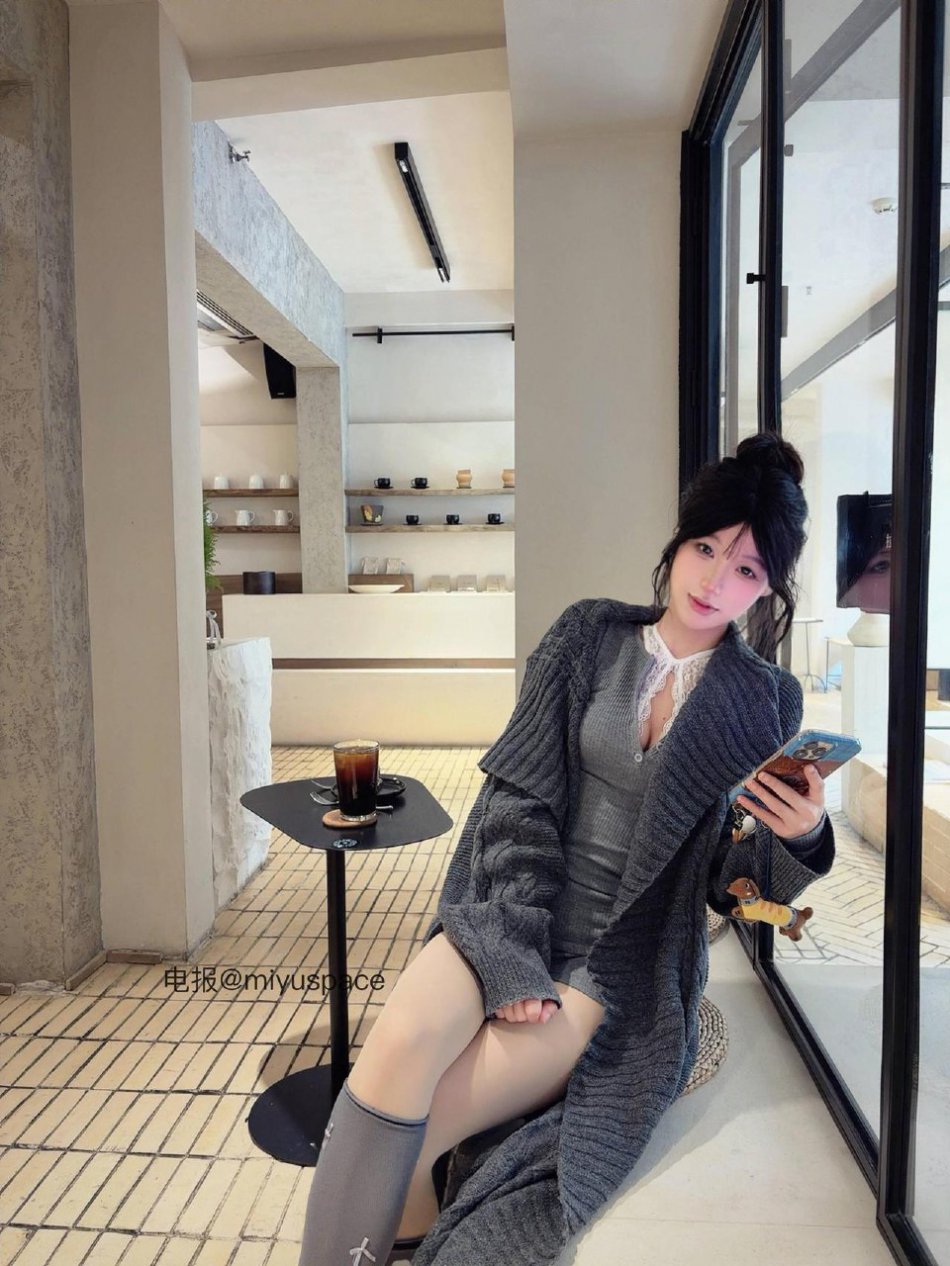 苏琳小娇妻 2026-01-09 00:59:51 黑 第1张