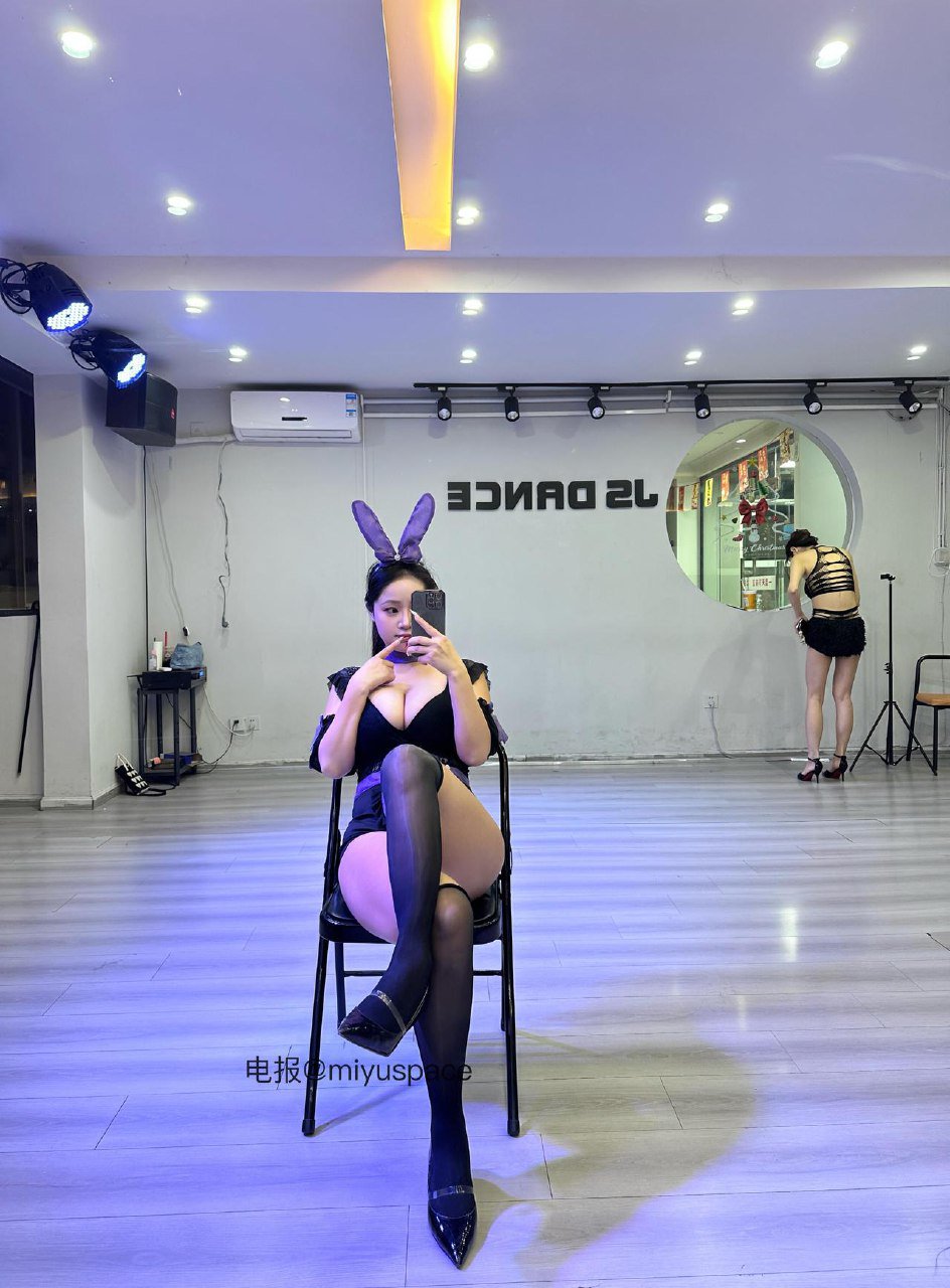 成都朵朵 2026-01-09 00:35:38 【嘉宾贴】在这欲望上头的夜晚 第8张