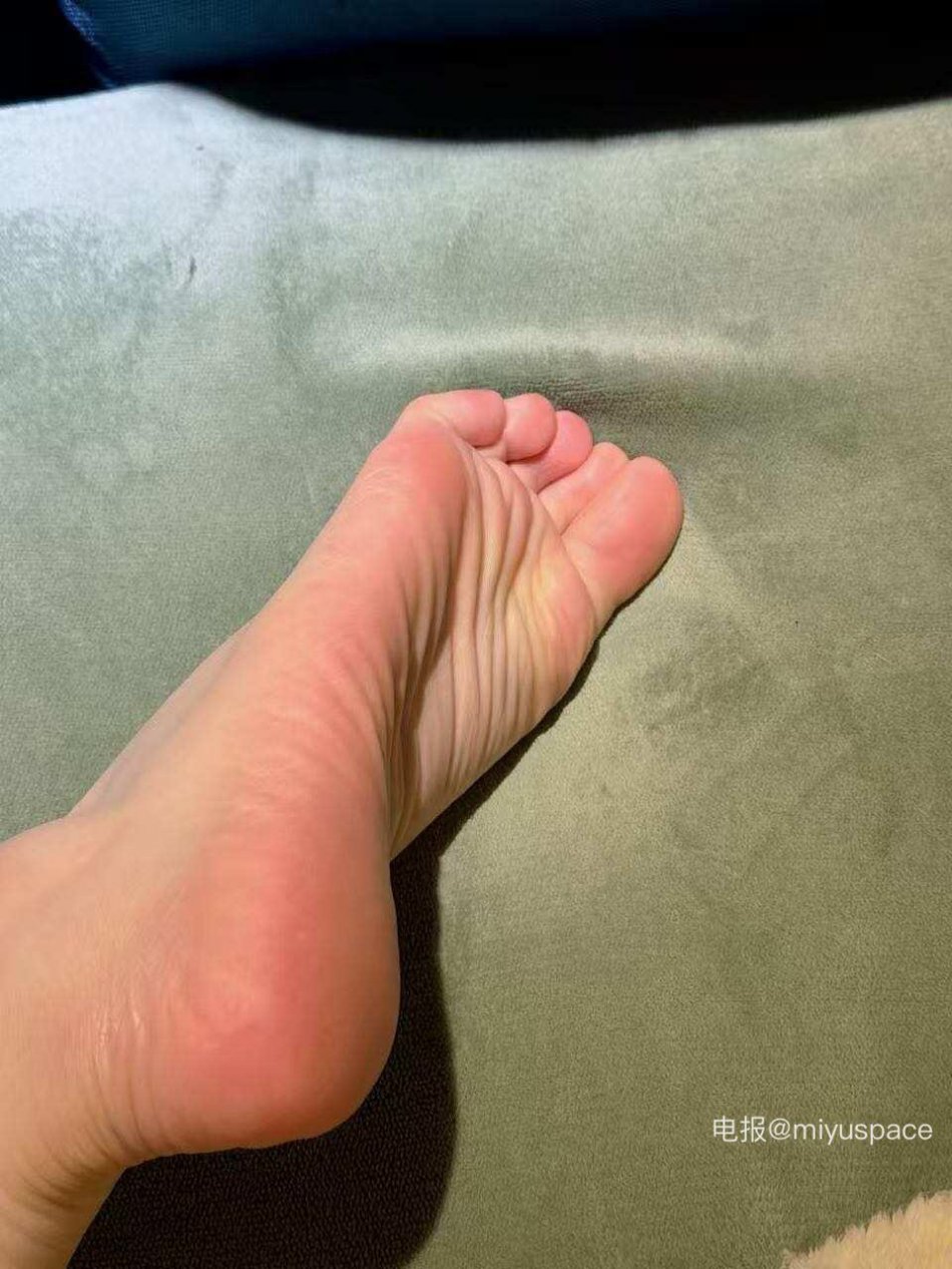 兔头同学tutu 2026-01-09 17:22:22 精美细节美甲新鲜出炉 第2张