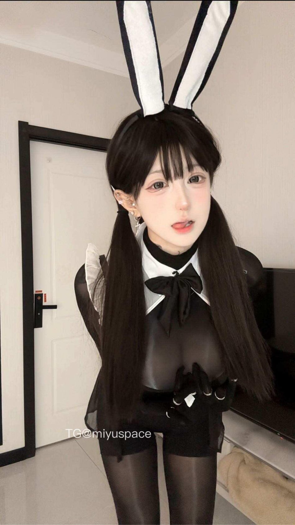 耳朵 2026-01-12 16:48:24 嘻嘻 忘发壁纸在这了 宝宝们不会怪我叭 第3张