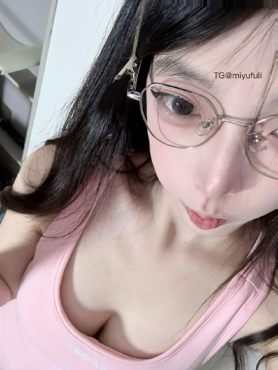 小熊大王 2026-01-23 00:13:59 你看着我的眼睛真的没感觉吗 第1张