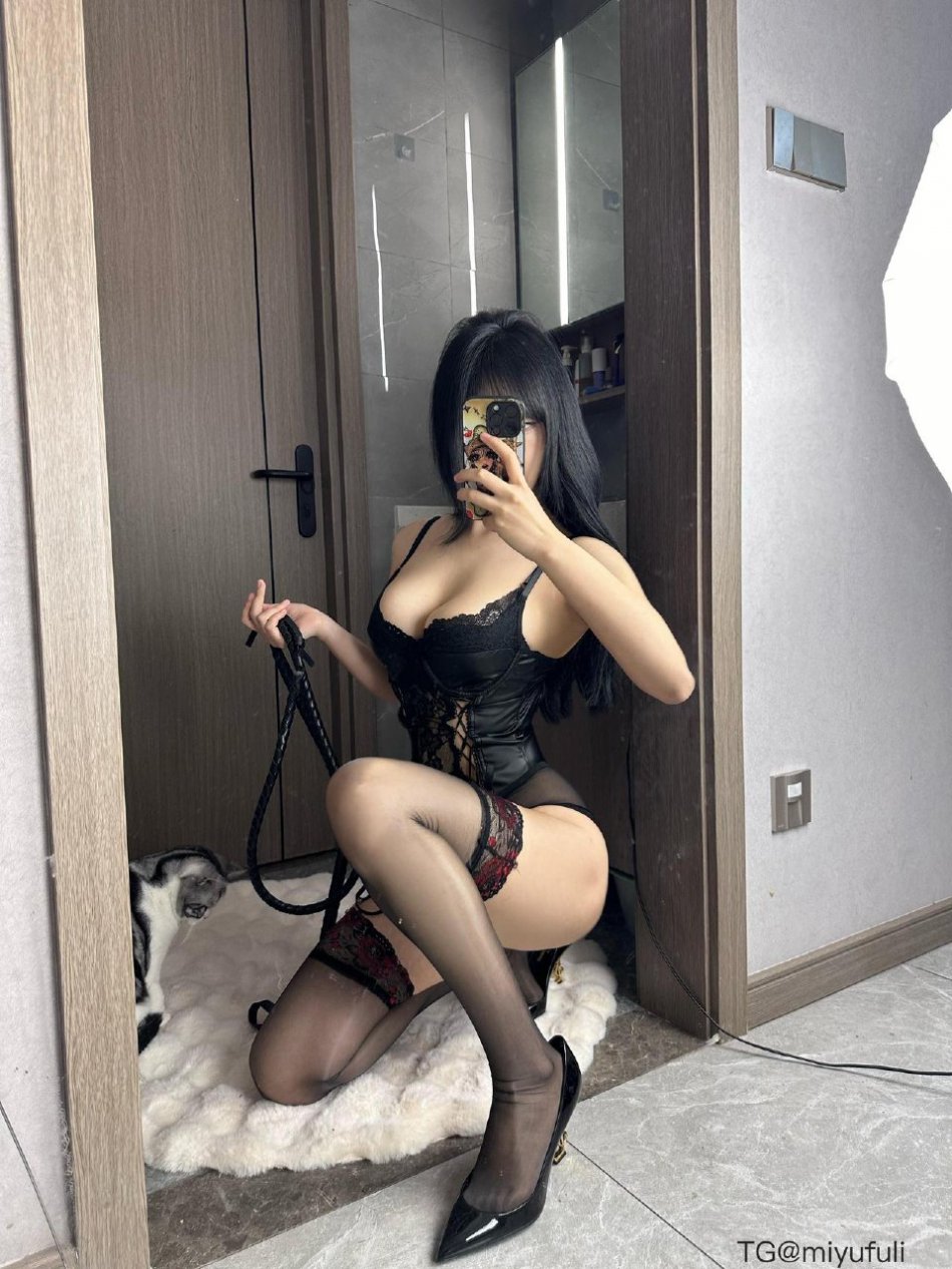 琳铛 2026-01-27 16:31:09 【嘉宾帖】黑丝长腿🖤