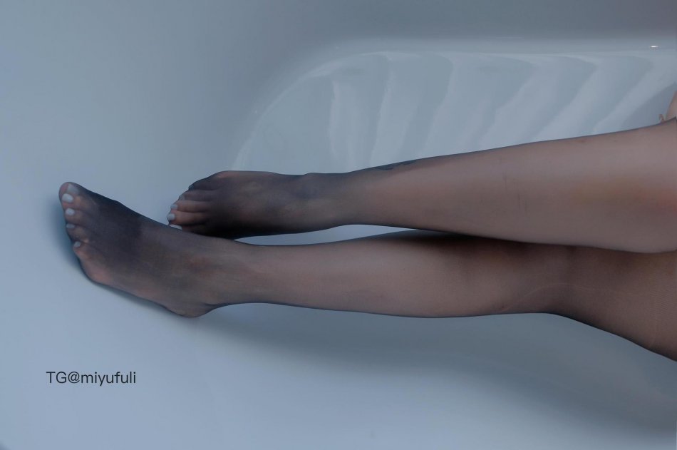 亚亚亚辰 2026-01-20 10:25:23 【嘉宾帖】浴室➕卧室写真