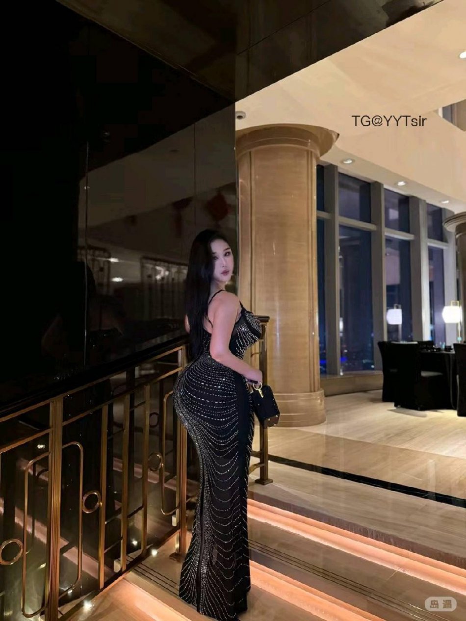 Nicki妮基 2026-01-08 21:36:35 永远只是助词 当下才最珍贵