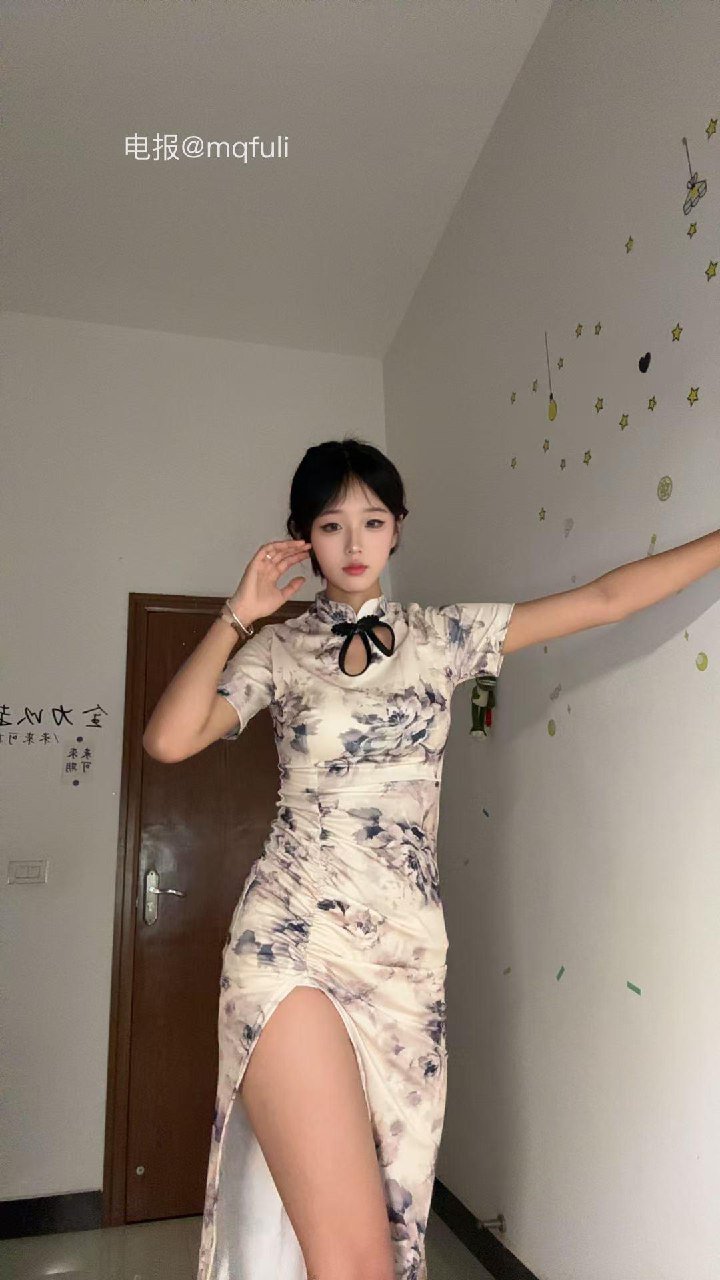 小烦 2026-02-04 23:52:34 今天是百变小烦～ 第3张