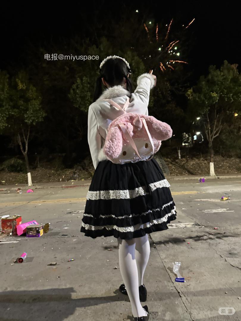 是是是佩恩老大 2026-02-19 12:58:02 烟花是变出来的哟~ 第5张