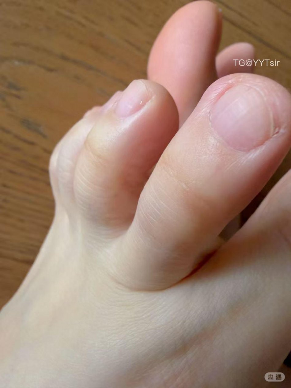 兔头同学tutu 2026-02-21 19:50:10 20张图 jio底 正面 背面 侧面 第12张