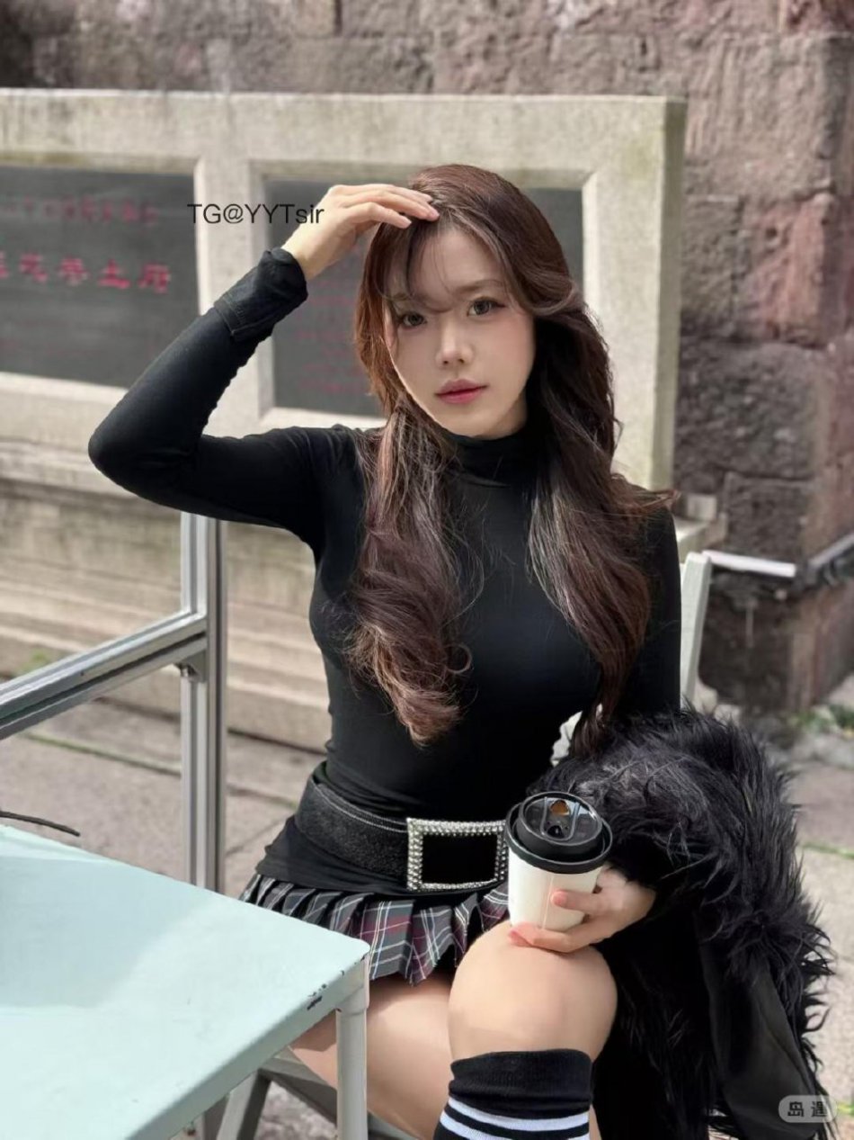 猪猪宝 2026-03-10 12:01:39 觉得你当初不该这么坚定