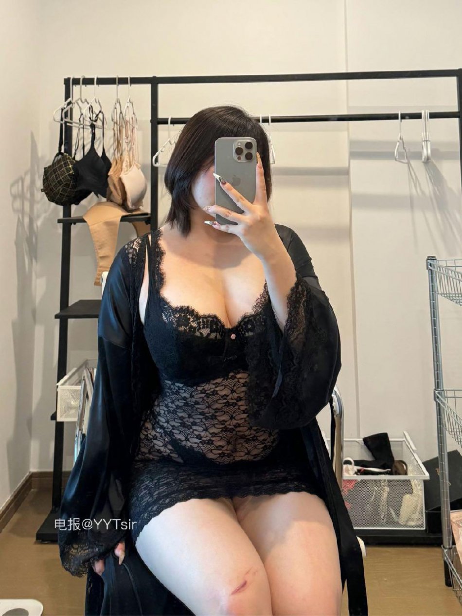 瑜瑾🐰 2026-03-03 21:37:16 我的身材很曼妙