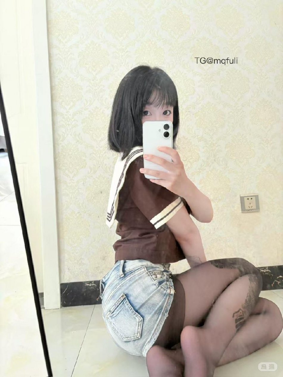 一颗兔牙 2026-03-09 16:29:42 这个世界欠调教，你也是