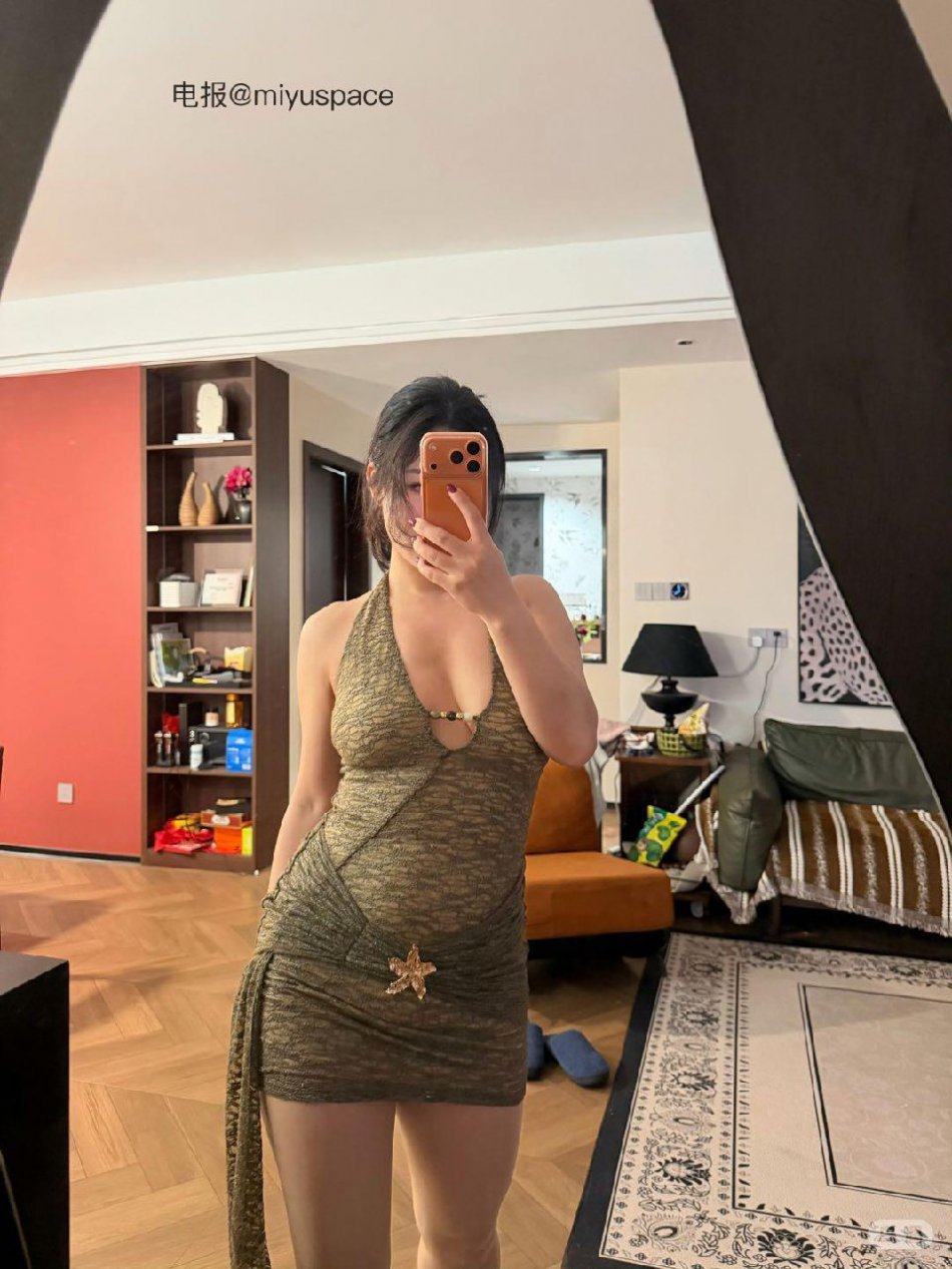 芳姨 2026-03-19 23:02:10 照片