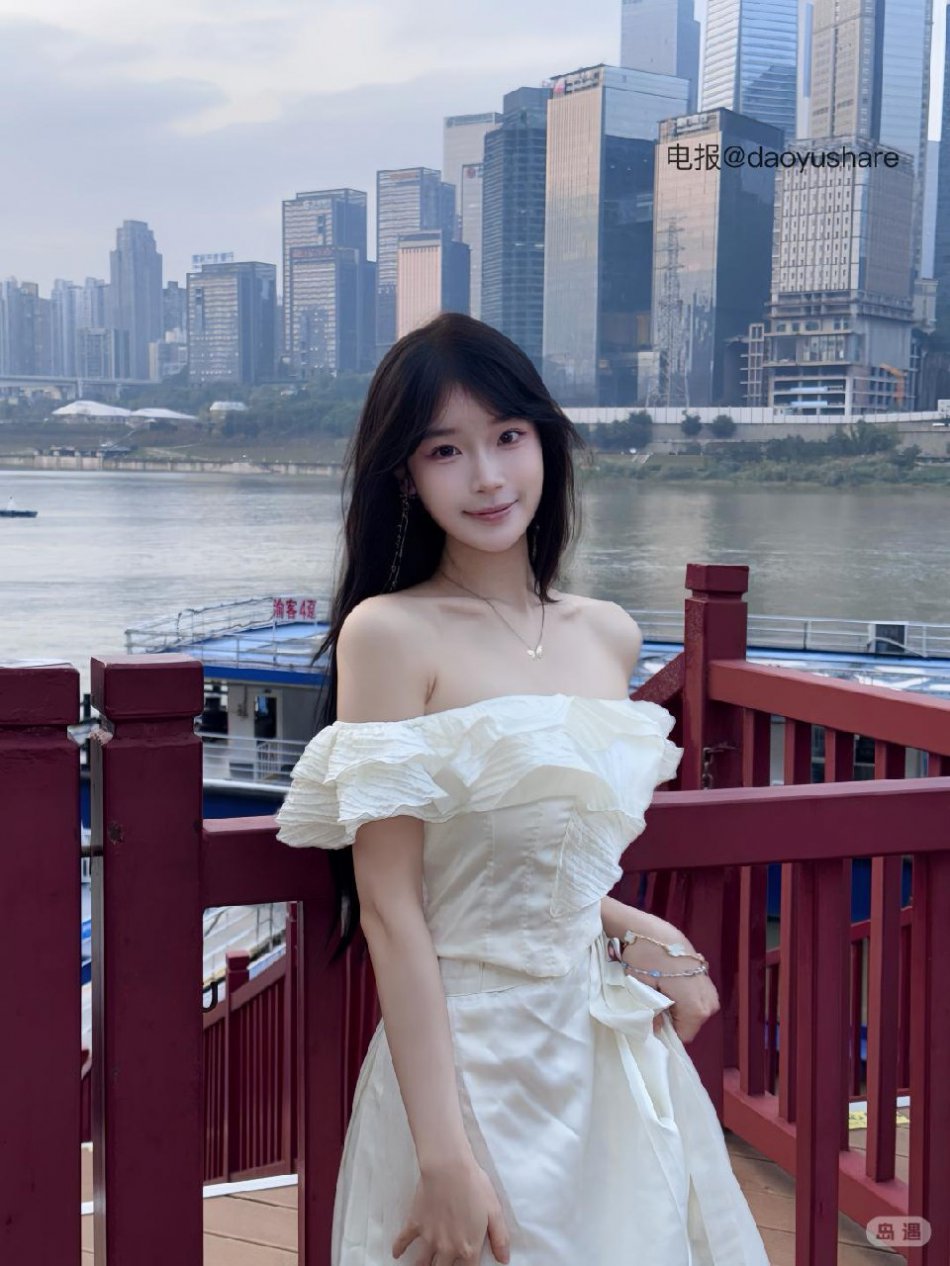 虎牙奶盖 2026-03-14 23:20:51 白天逛到晚上 你会陪我吗