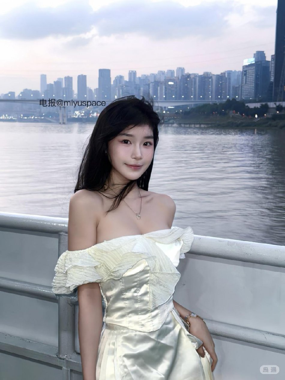 虎牙奶盖 2026-03-14 23:20:51 白天逛到晚上 你会陪我吗