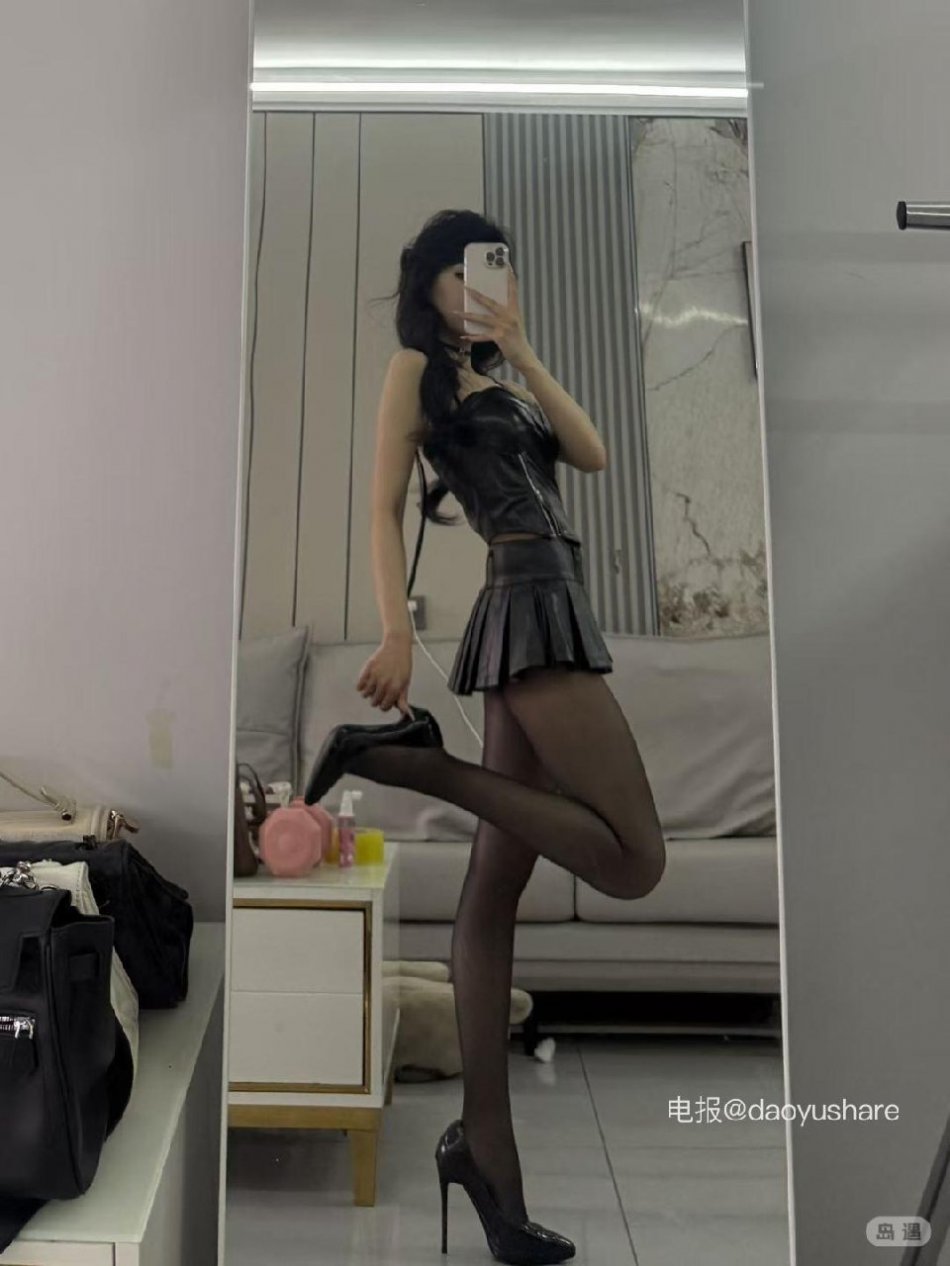 ICE冰冰 2026-03-24 10:59:18 我呢是你练爱中的人物吗