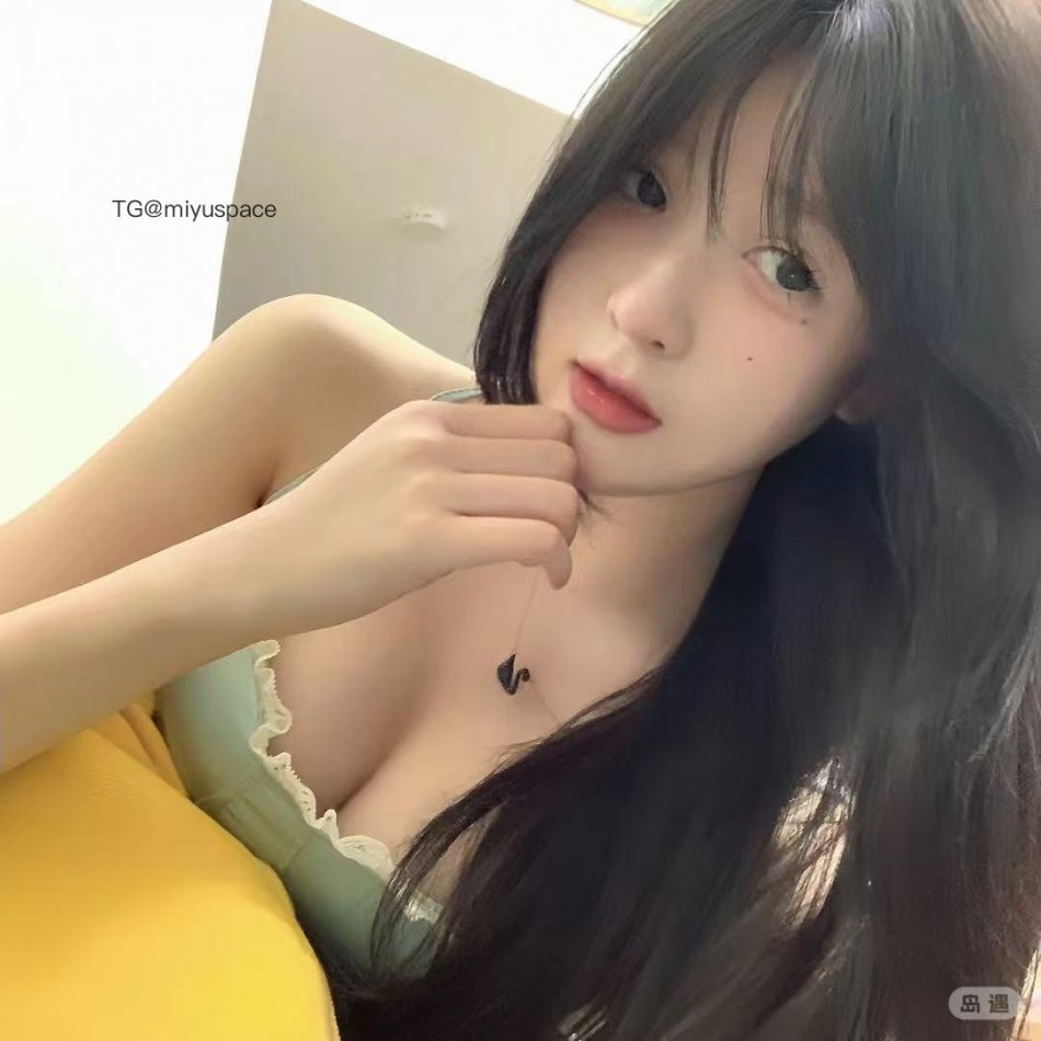 舒颖 2026-03-12 18:36:14 买了新衣服 看着还不错😋 第1张