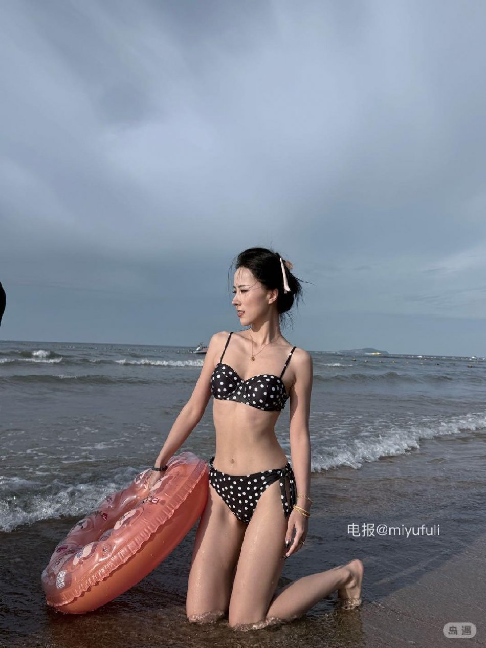 刑具 2026-03-27 10:32:38 一起去海边玩吗