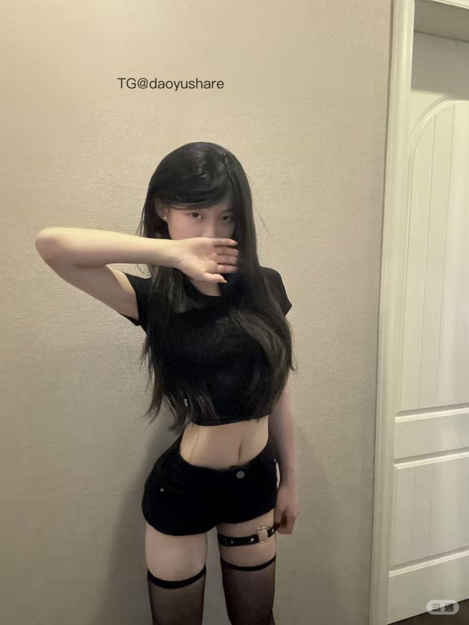 下雨啦 2026-03-27 17:17:44 有没有想我呀💋 第1张