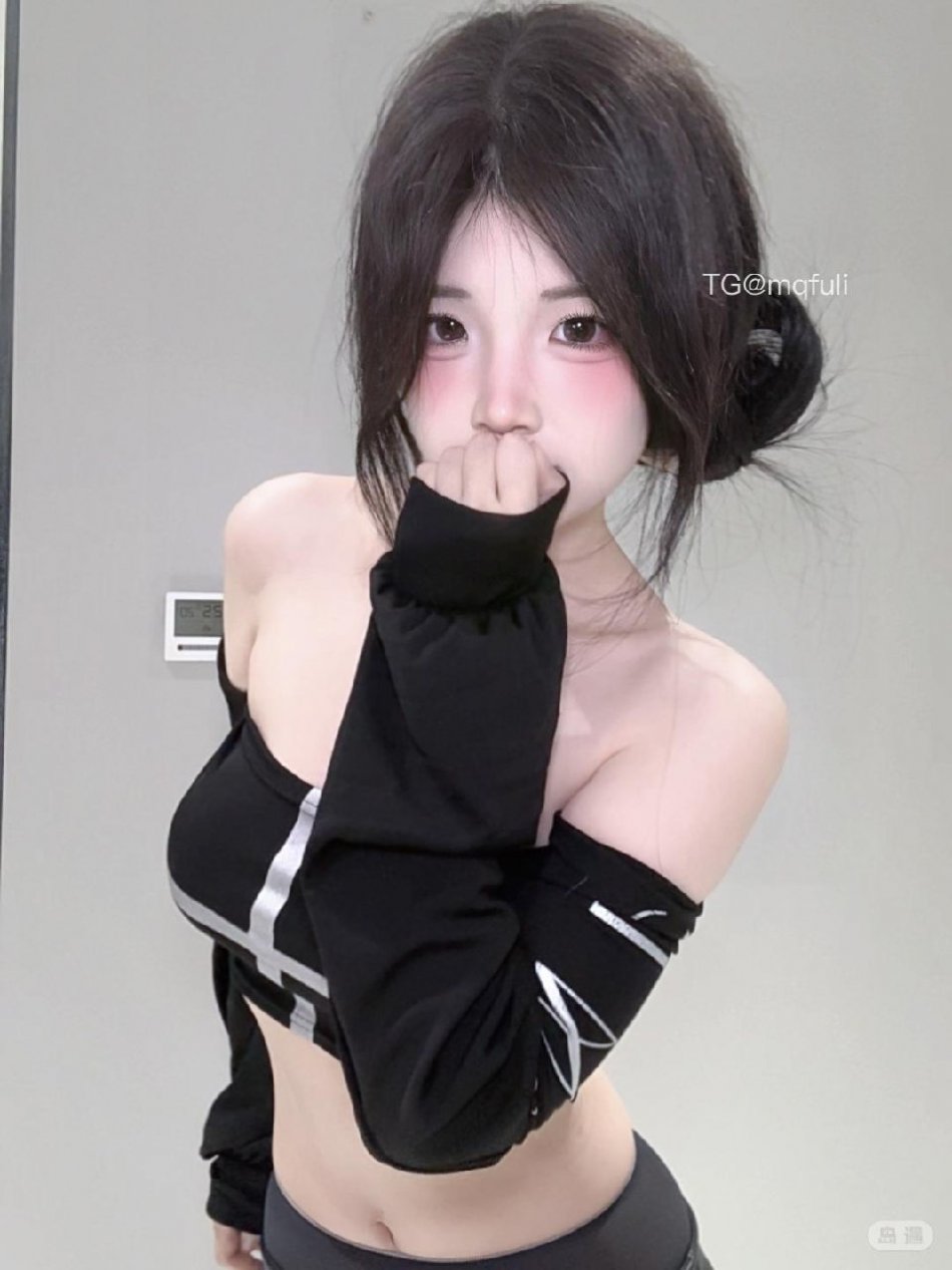 月亮 2026-03-23 23:37:57 在干嘛 想我了吗 第3张