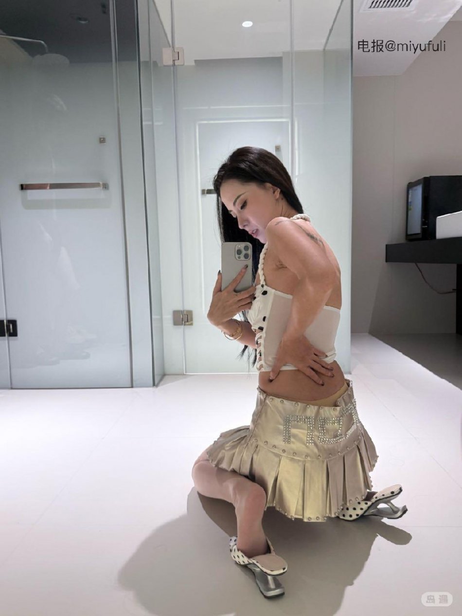 刑具 2026-03-30 11:14:03 别从后面看我啦