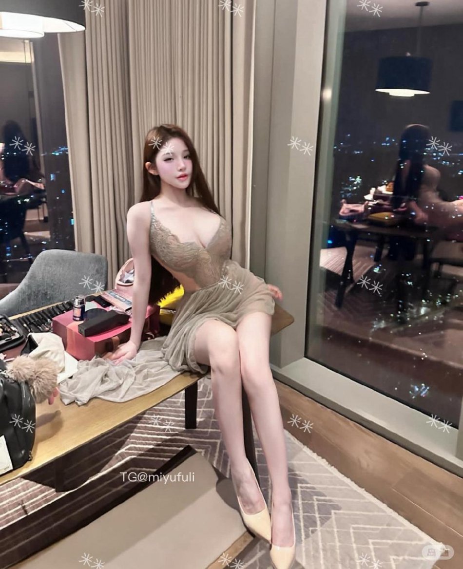 米米 2026-03-31 11:36:54 长得漂亮又很坏