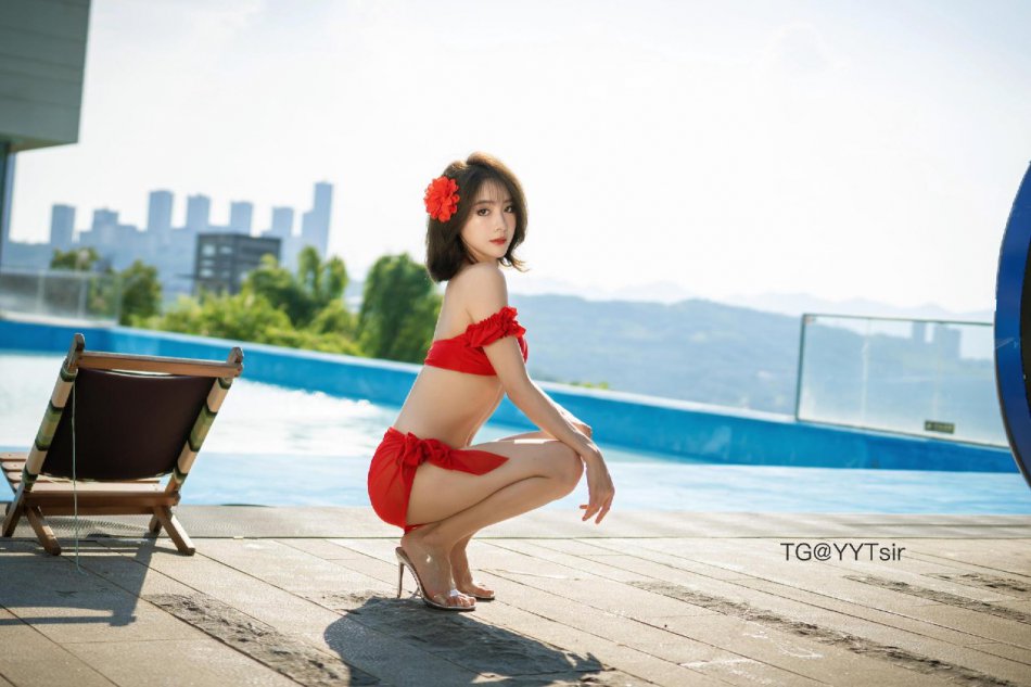 王筱沐沐 2026-03-25 22:17:47 红色比基尼来啦 清纯的穿搭