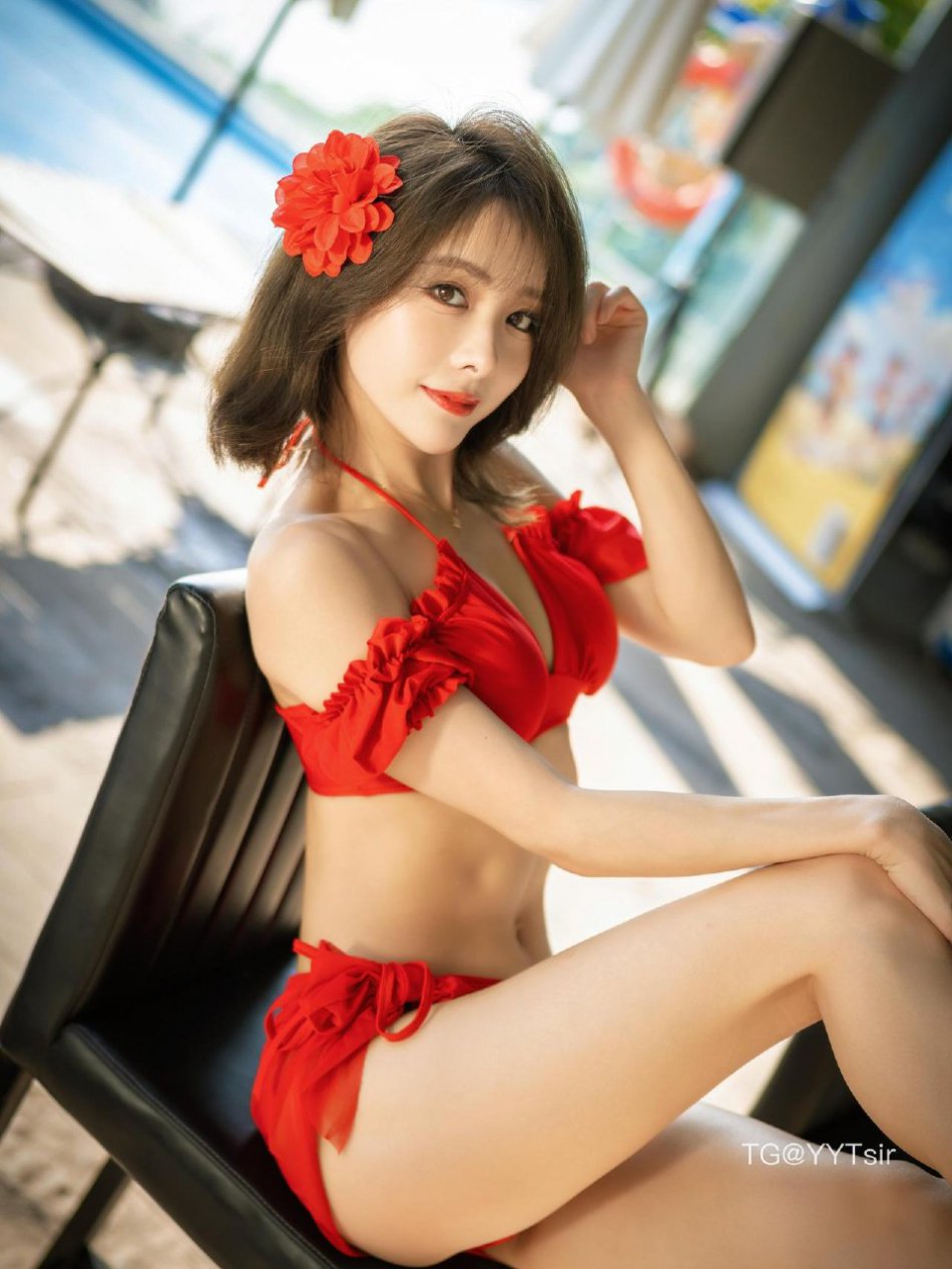 王筱沐沐 2026-03-25 22:17:47 红色比基尼来啦 清纯的穿搭